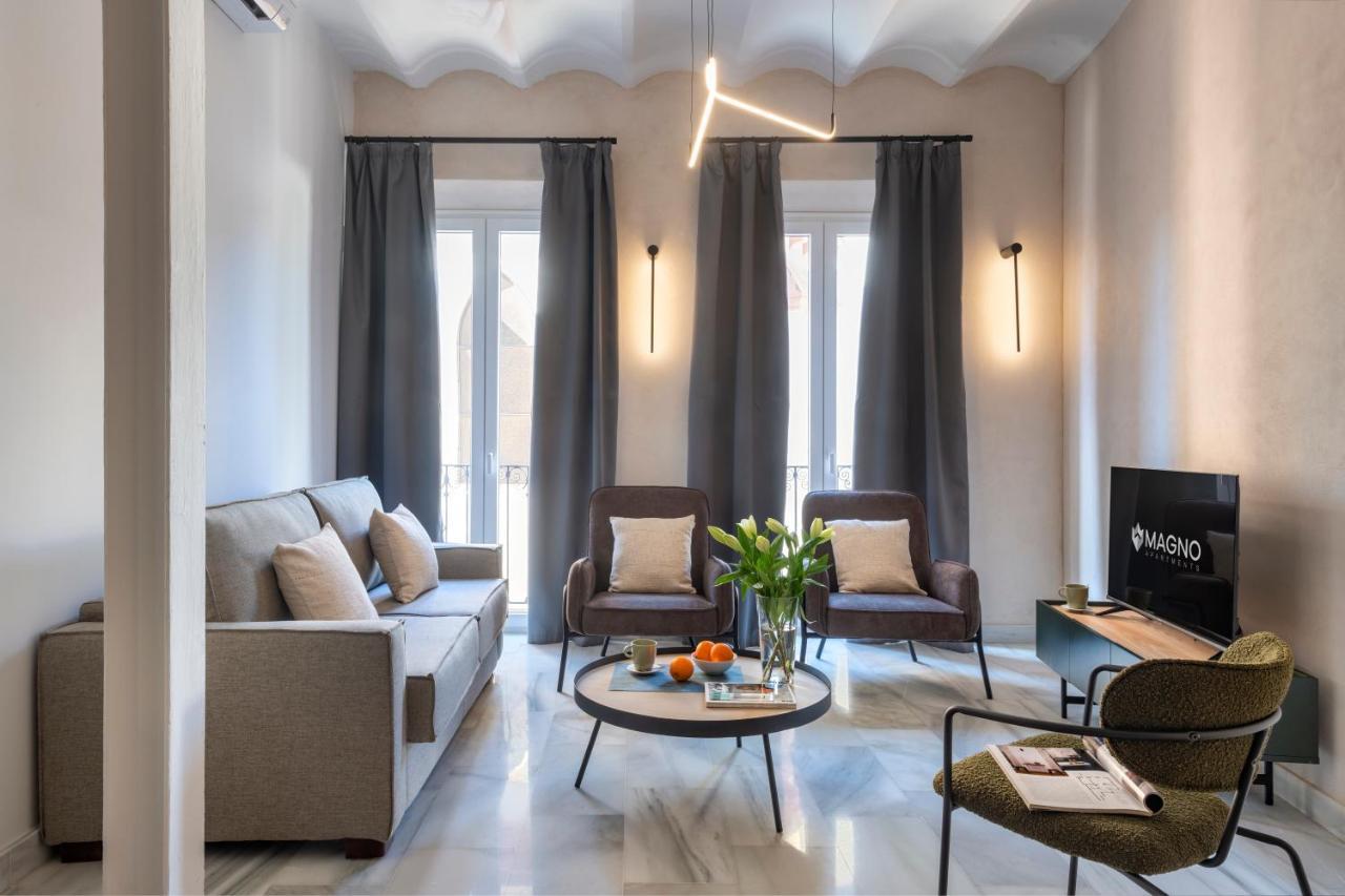 Magno Apartments San Gil - Shared Jacuzzi Séville Extérieur photo